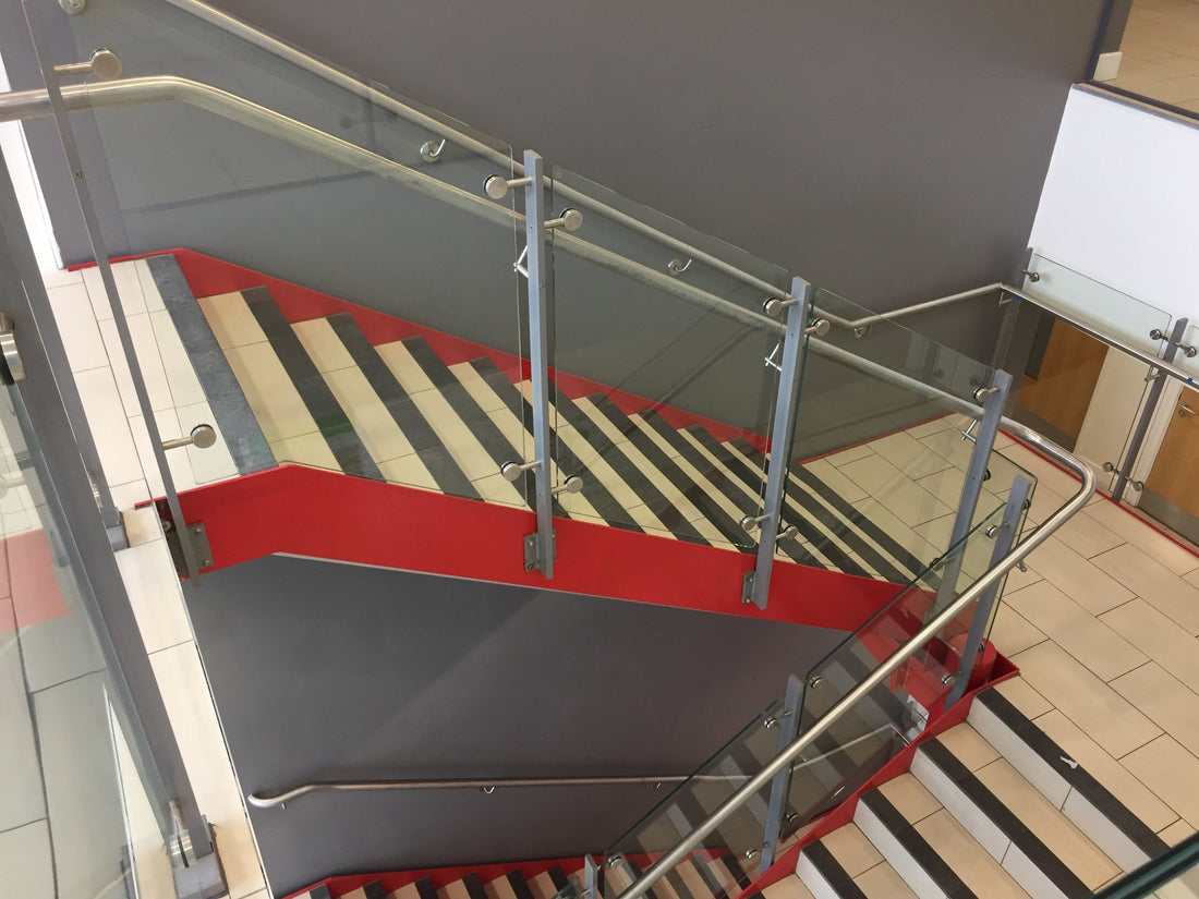 Brackets for Your Glass Staircase: A Buyer's Guide  